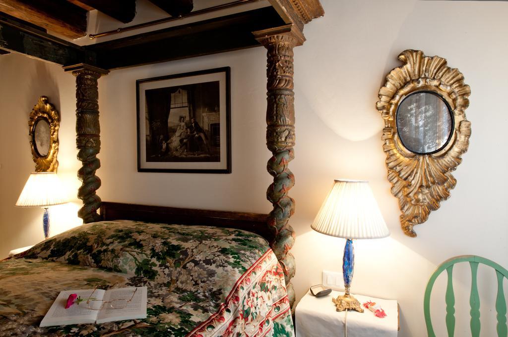 Casa Dell'Albero Appartement Venetië Kamer foto