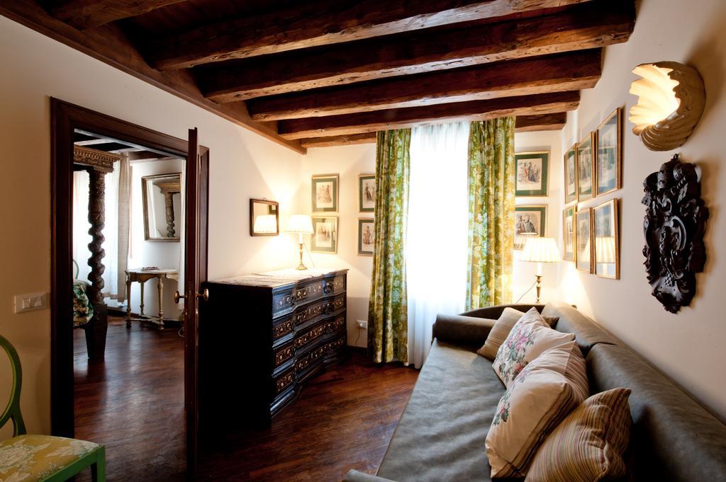 Casa Dell'Albero Appartement Venetië Kamer foto