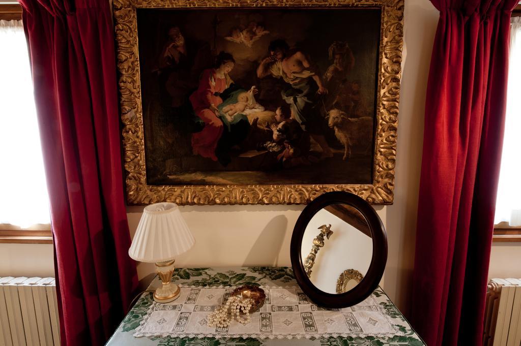 Casa Dell'Albero Appartement Venetië Kamer foto