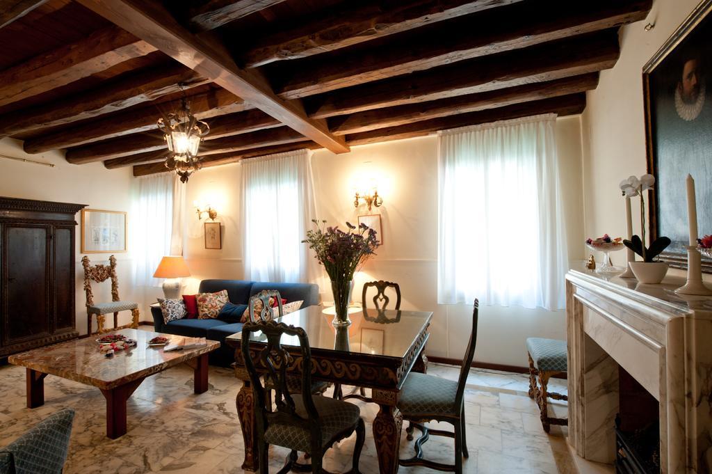 Casa Dell'Albero Appartement Venetië Kamer foto